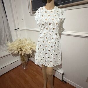 Elegant White Lace Dress